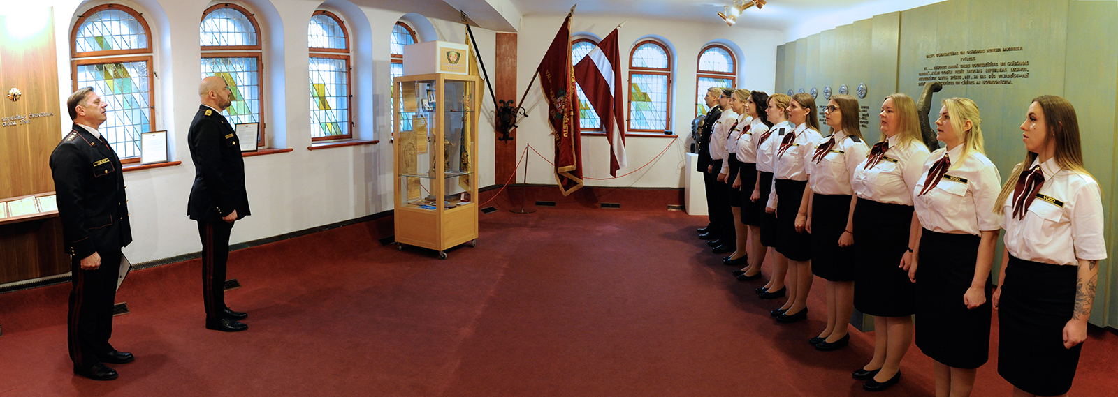 VUGD vadība un VUGD amatpersonas muzeja Slavas zālē